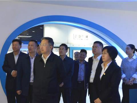 省总工会马永青副主席一行来PP电子集团调研职工文化及阵地建设工作